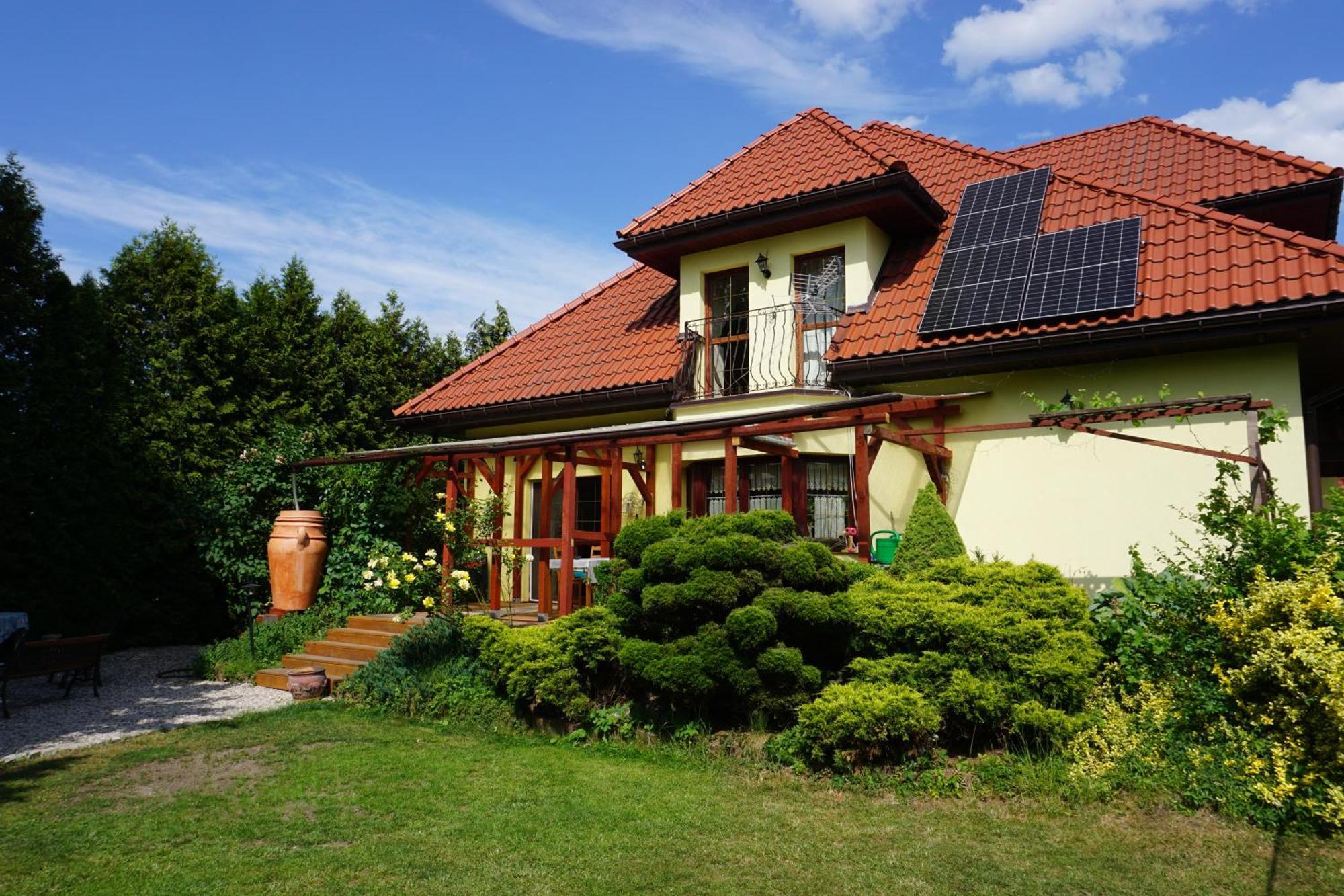 Comfortable House With Garden Manki Eksteriør bilde