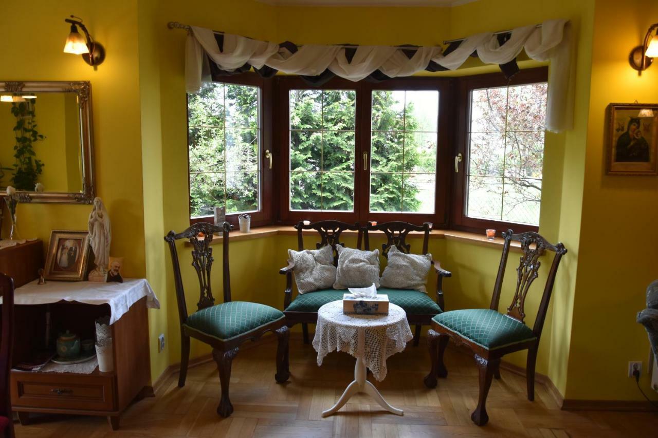 Comfortable House With Garden Manki Eksteriør bilde